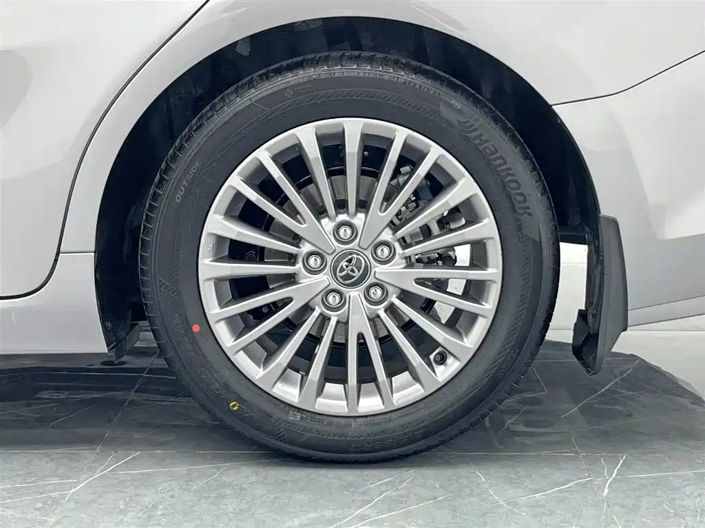 Camry 2026 2.0E Elite Edition купить на сайте DeffCars