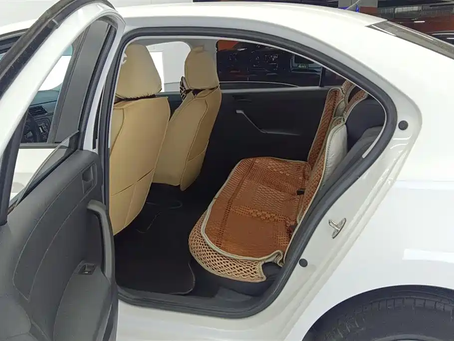 Santana 2021 1.5L Manual Fashion Edition купить на сайте DeffCars