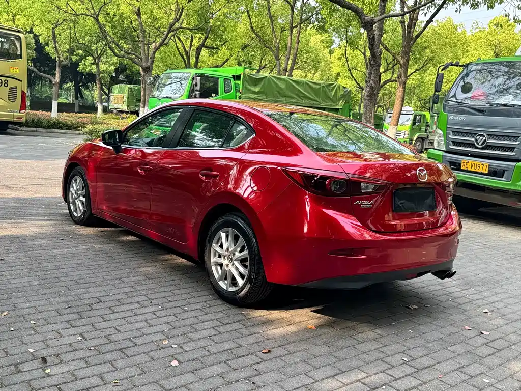 Mazda3 Angkesela 2016 sedan 1.5L automatic luxury model купить на сайте DeffCars