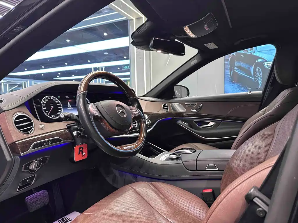 Maybach S-Class 2015 S 400 4MATIC купить на сайте DeffCars