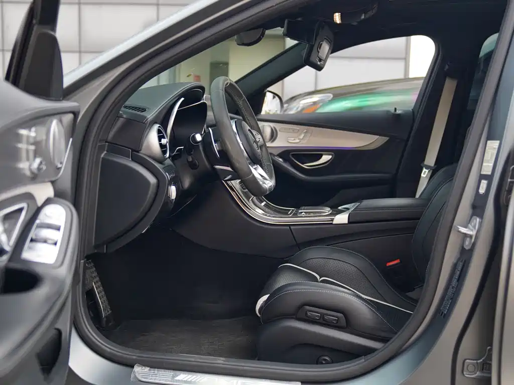 Mercedes-Benz C-Class AMG 2019 AMG C 63 S купить на сайте DeffCars