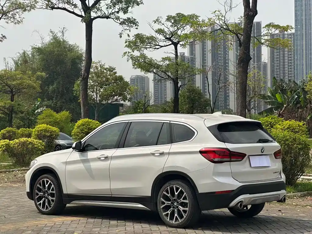 BMW X1 2022 xDrive25Li Exclusive Model купить на сайте DeffCars