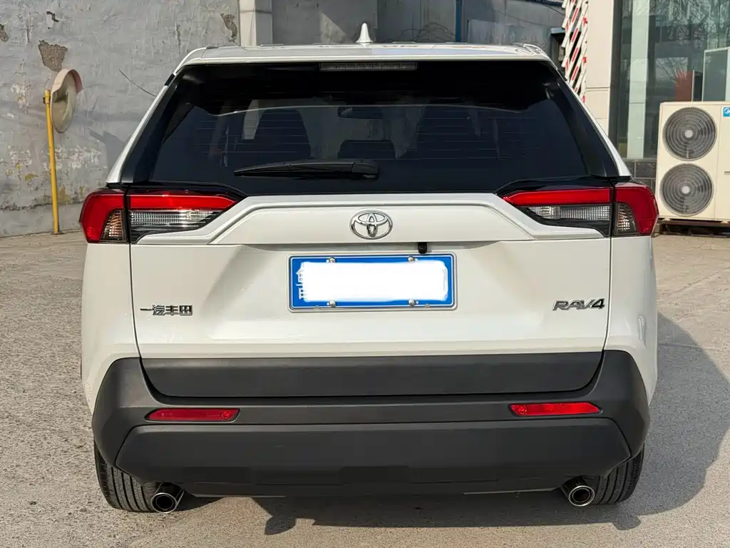 RAV4 Rongfang 2020 2.0L CVT two-wheel drive urban version купить на сайте DeffCars