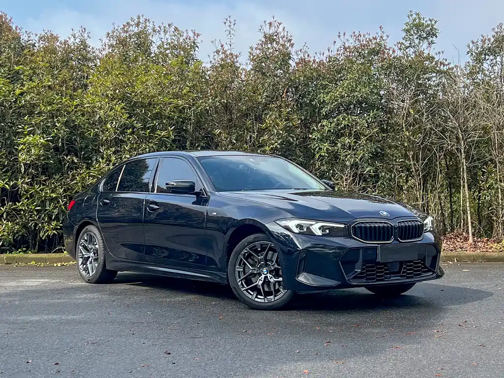 BMW 3 Series 2025 330Li M Sports Night Package купить на сайте DeffCars
