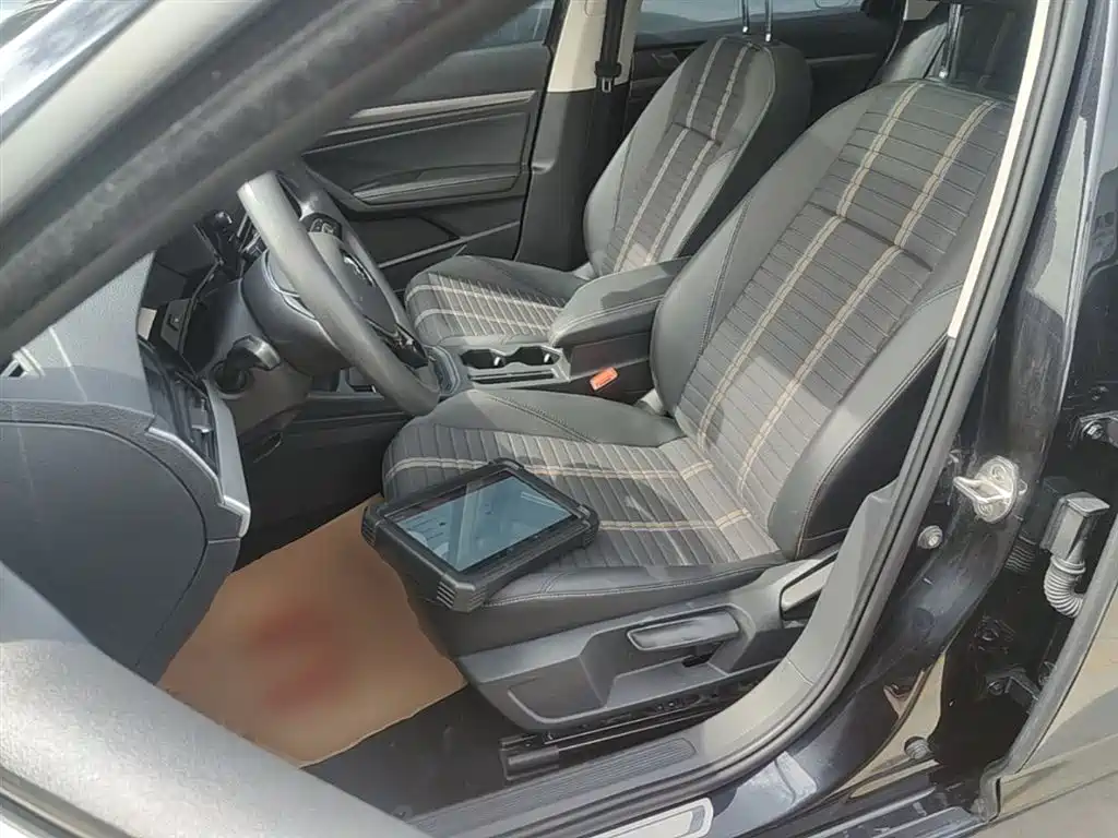 Lavida 2019 280TSI DSG Comfort Edition National VI купить на сайте DeffCars