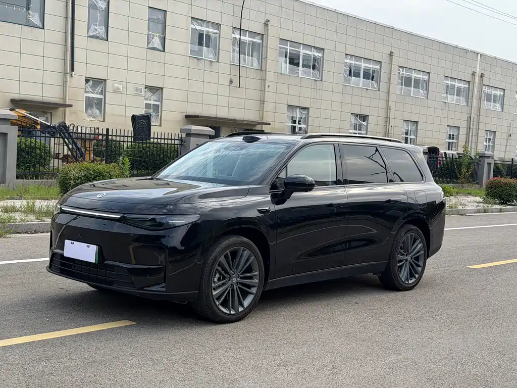 C16 2026 Extended Range 280 Lidar Zhizun Edition 6-seater купить на сайте DeffCars