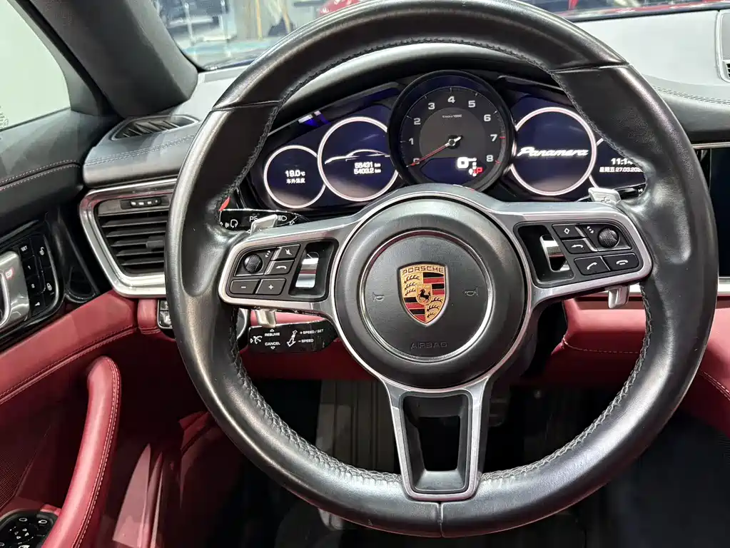 Panamera 2017 Panamera 3.0T купить на сайте DeffCars