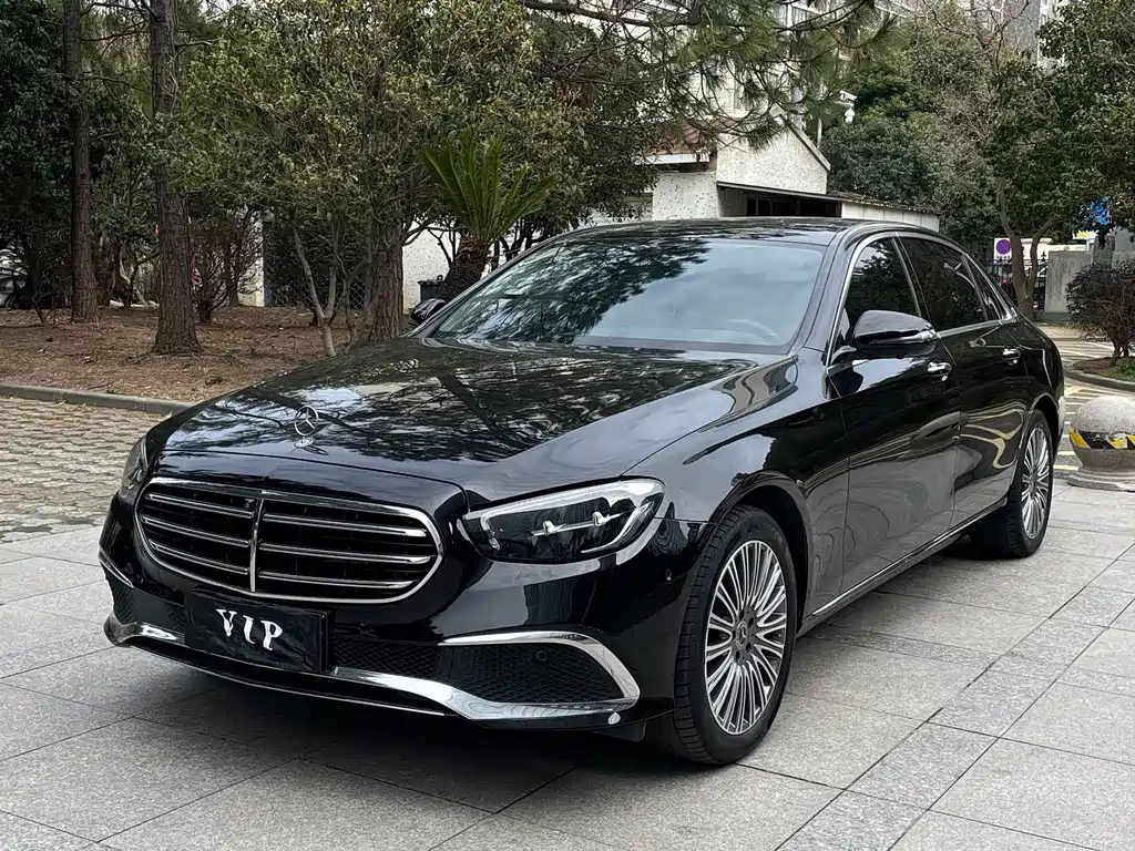 Mercedes-Benz E-Class 2023 E 300 L Luxury Model купить на сайте DeffCars