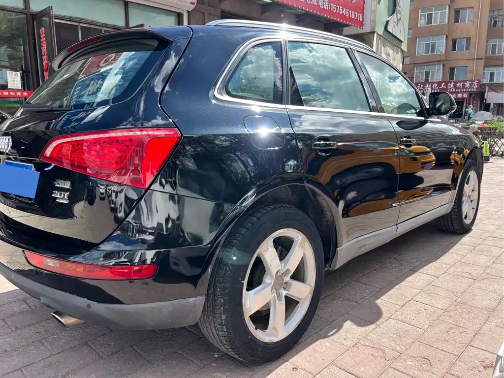 Audi Q5 2011 2.0TFSI Dynamic купить на сайте DeffCars