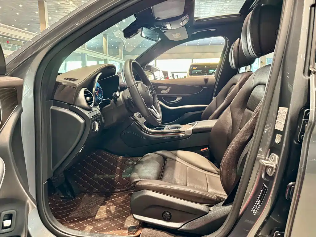 Mercedes-Benz GLC 2020 facelift GLC 260 L 4MATIC luxury model купить на сайте DeffCars