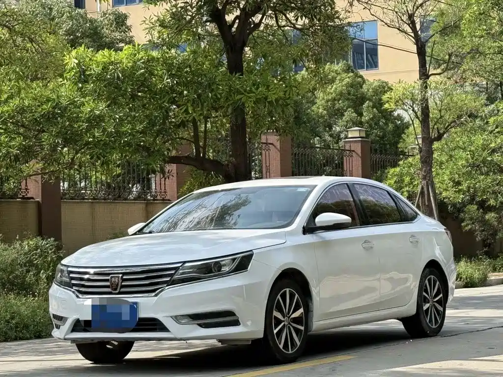Roewe i6 Classic 2018 20T Automatic Internet Smart Edition купить на сайте DeffCars