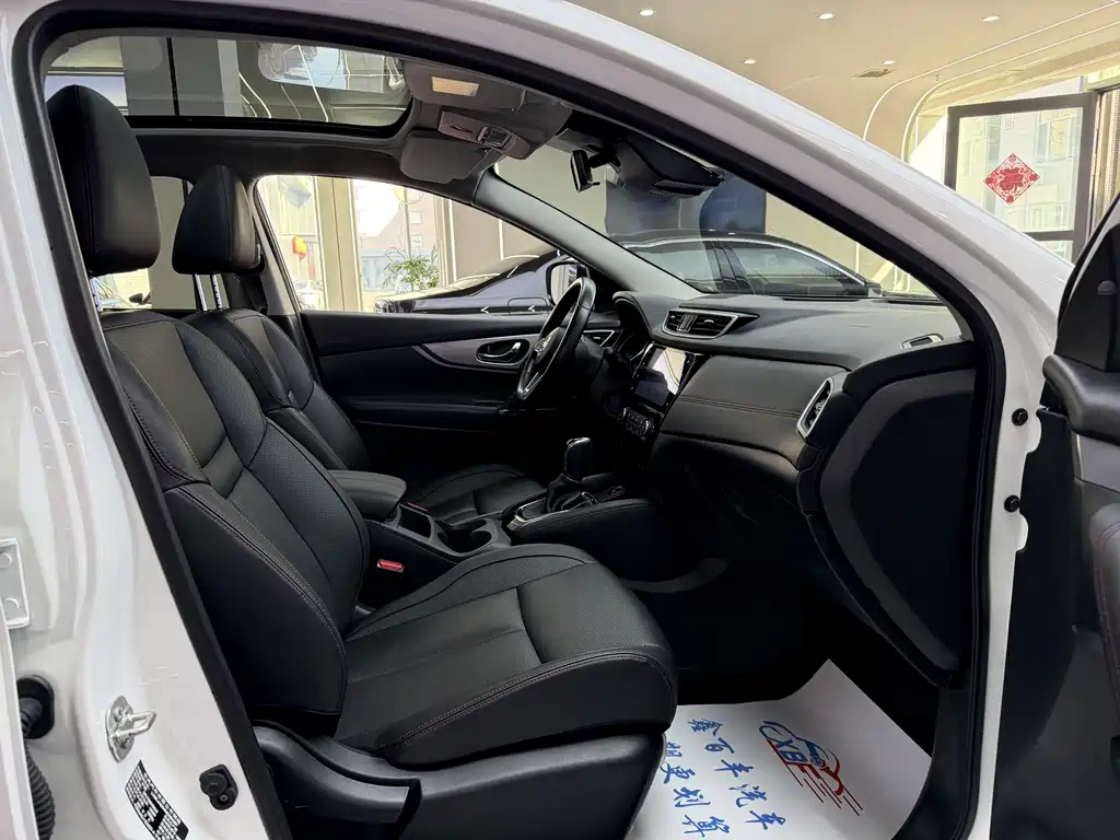 Qashqai 2021 2.0L CVT Deluxe Edition купить на сайте DeffCars