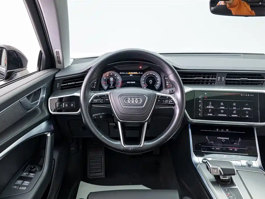 Audi A6L 2023 45 TFSI Premium Elegant Model купить на сайте DeffCars