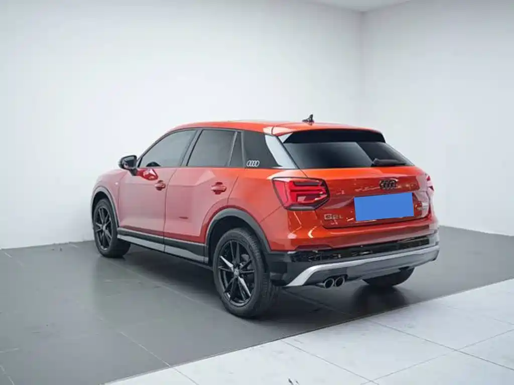 Audi Q2L 2018 35 TFSI launches exclusive version, National VI купить на сайте DeffCars