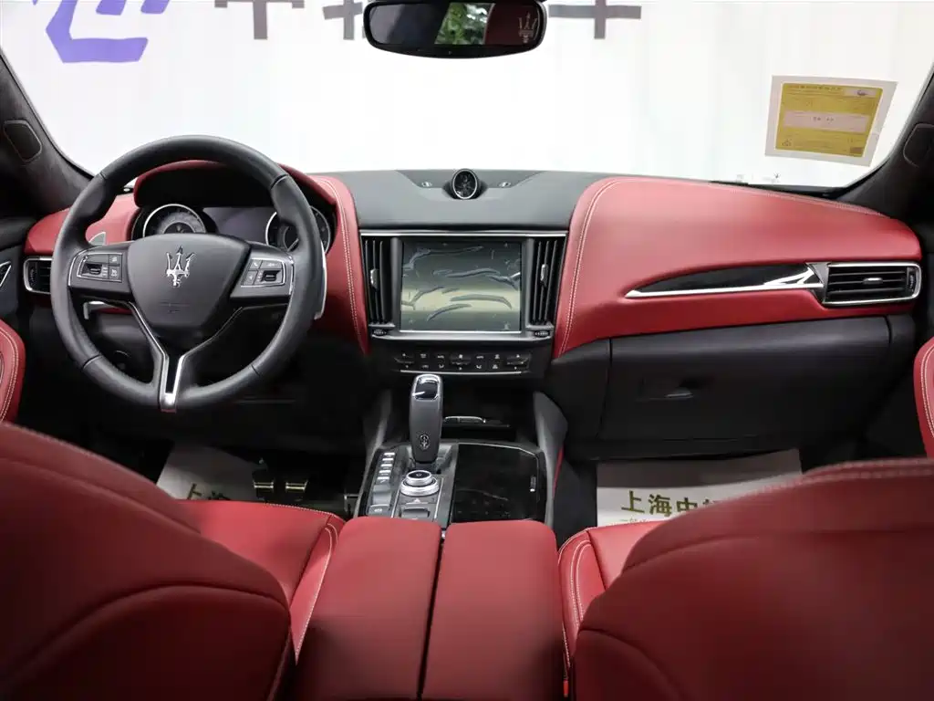 Levante 2024 2.0T GT Ultima купить на сайте DeffCars