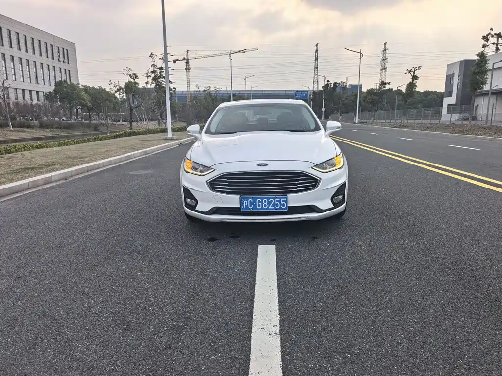 Mondeo 2020 EcoBoost 180 Fashion Model купить на сайте DeffCars