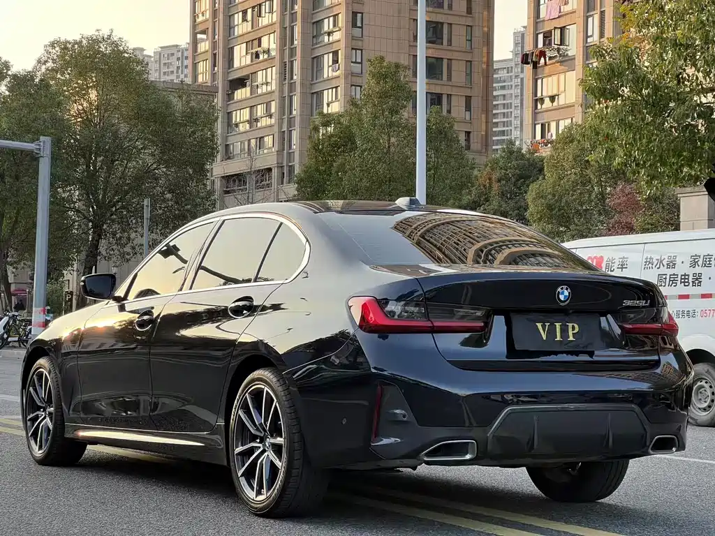 BMW 3 Series 2023 325Li M Sports Package купить на сайте DeffCars
