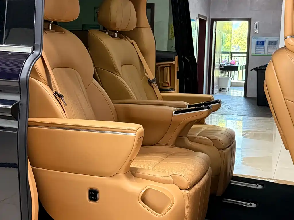 Lantu Dreamer 2025 PHEV four-wheel drive excellent Kunpeng version купить на сайте DeffCars