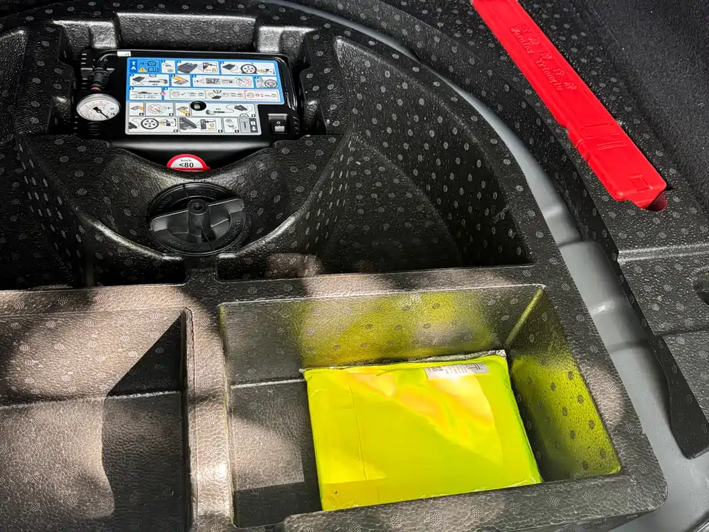 Lincoln Z 2025 2.0T Premium Edition купить на сайте DeffCars