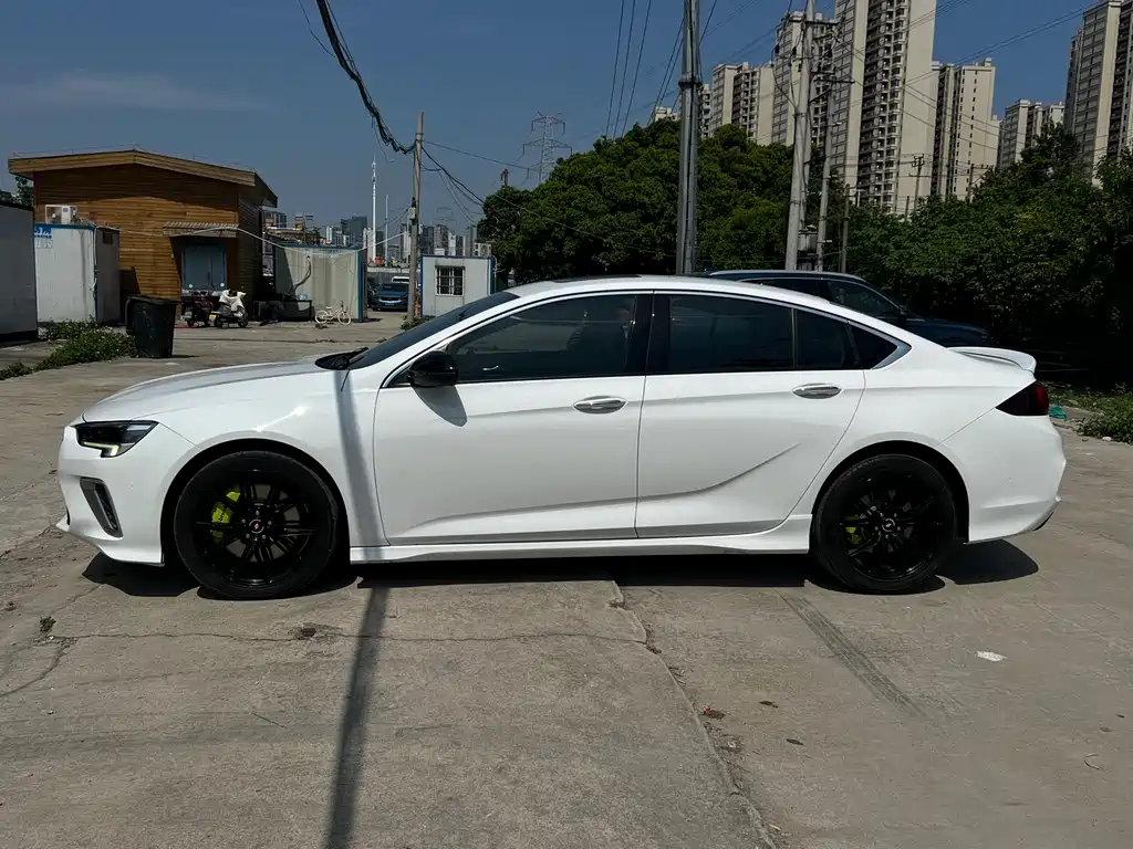 Regal 2020 GS 28T Premium Model купить на сайте DeffCars
