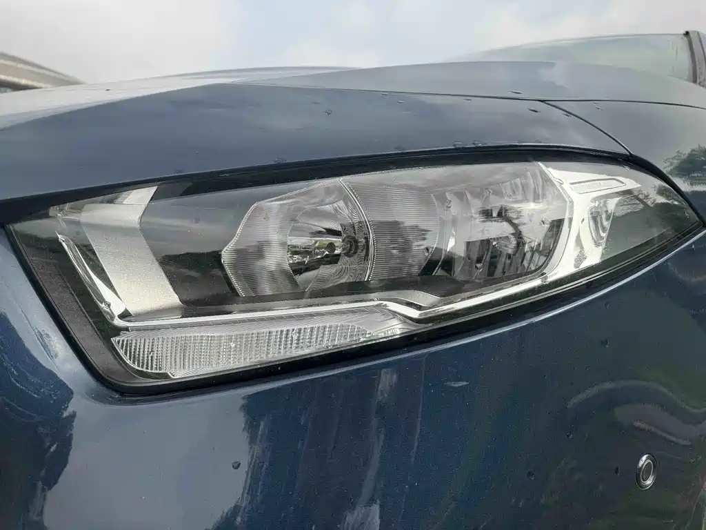 Mercedes-Benz A-Class 2019 A 180 L Sports Sedan купить на сайте DeffCars