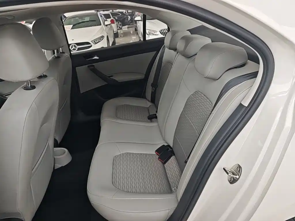 Xinrui 2016 1.6L automatic version купить на сайте DeffCars