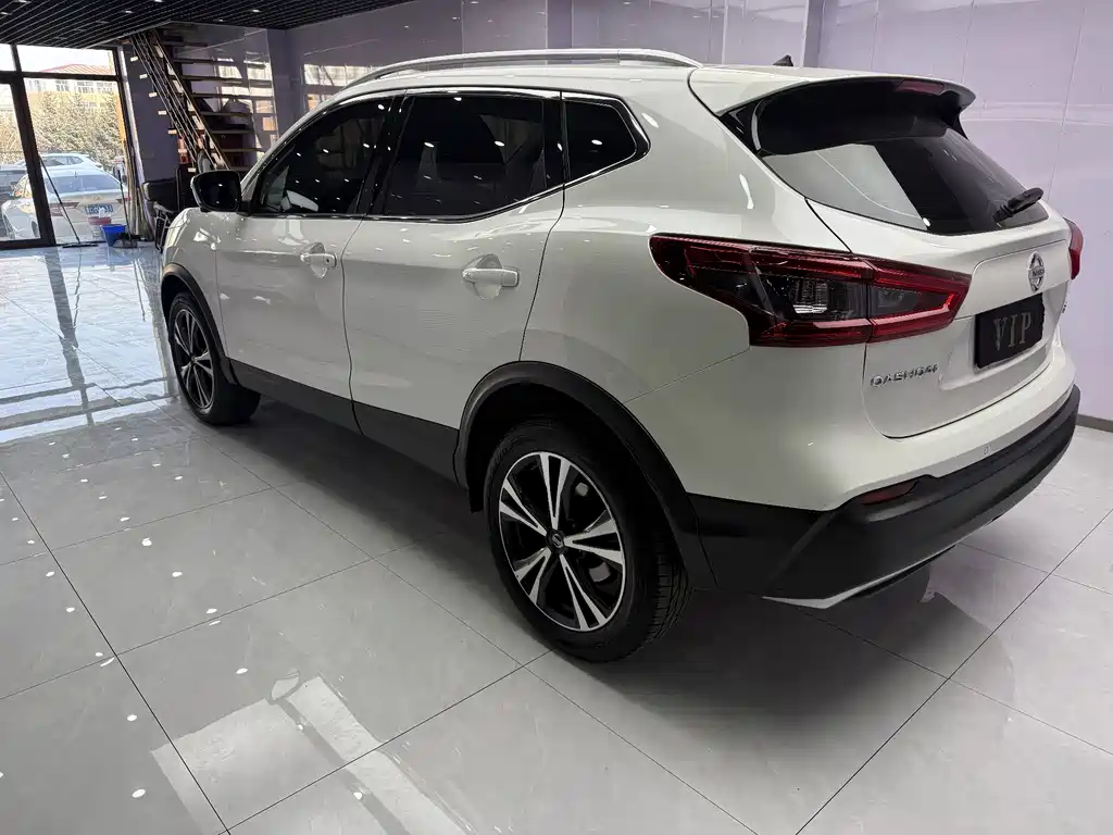 Qashqai 2022 2.0L CVT XV Prem Deluxe Edition купить на сайте DeffCars
