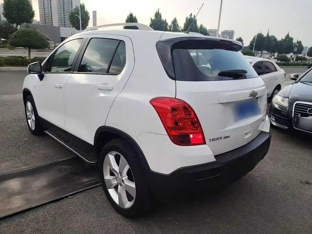 Tracker 2014 1.4T automatic two-wheel drive comfort model купить на сайте DeffCars