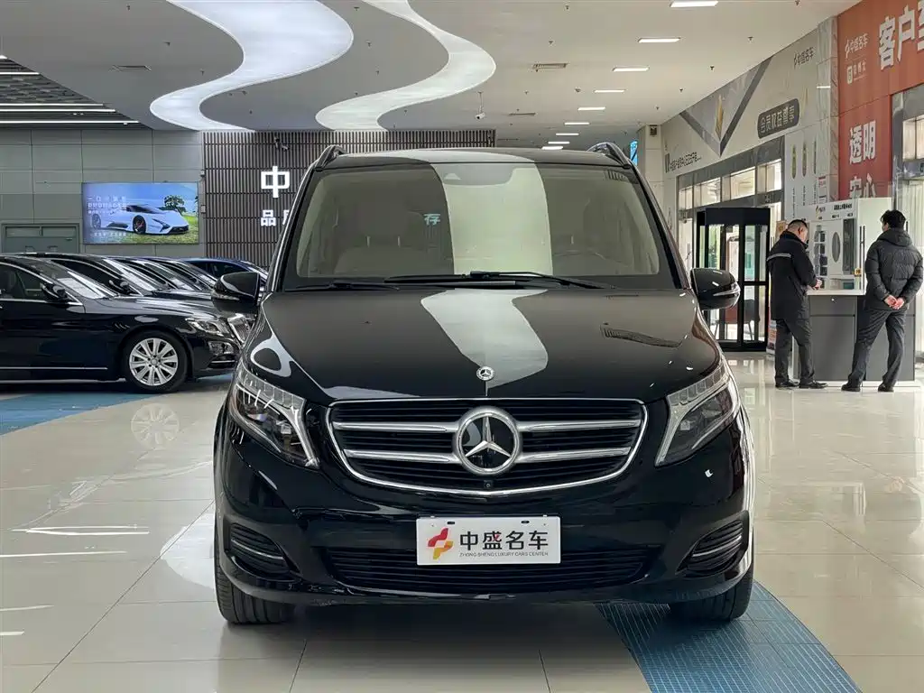 Mercedes-Benz V-Class 2018 V 260 L Premium Extended Edition National VI купить на сайте DeffCars