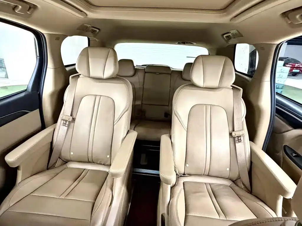 Buick GL8 2020 ES Lu Zun 653T flagship model купить на сайте DeffCars