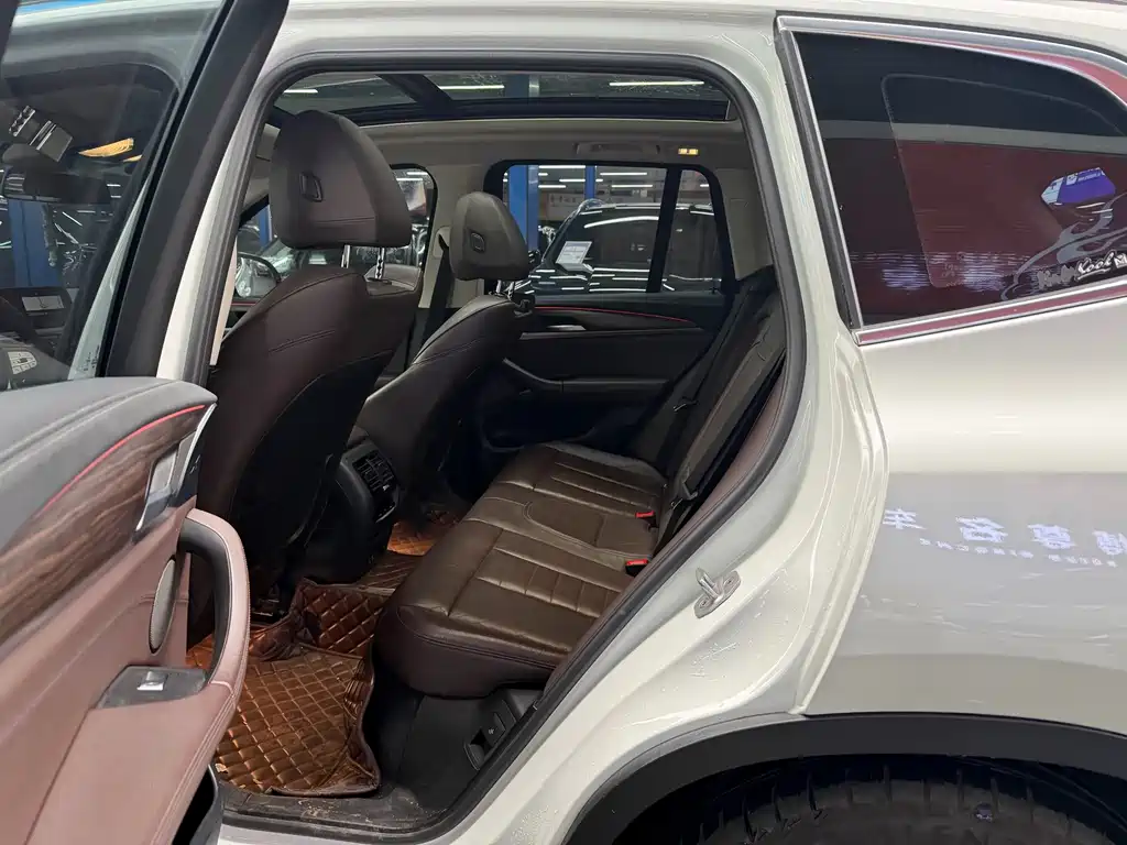 BMW X3 2021 xDrive28i Luxury Package купить на сайте DeffCars