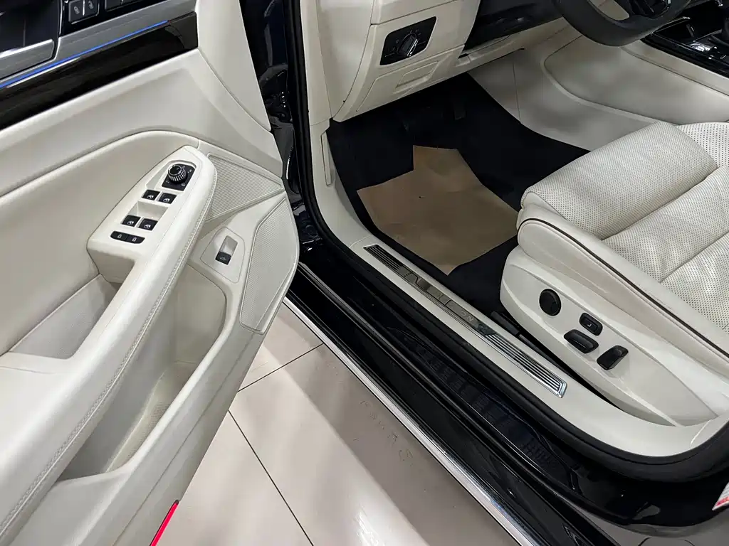 Huiang 2016 380TSI 2WD Extreme Edition купить на сайте DeffCars