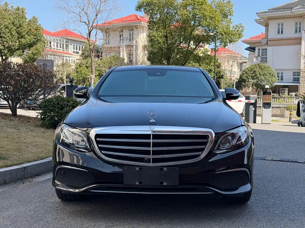 Mercedes-Benz E-Class 2016 E 300 L Fashion Model купить на сайте DeffCars