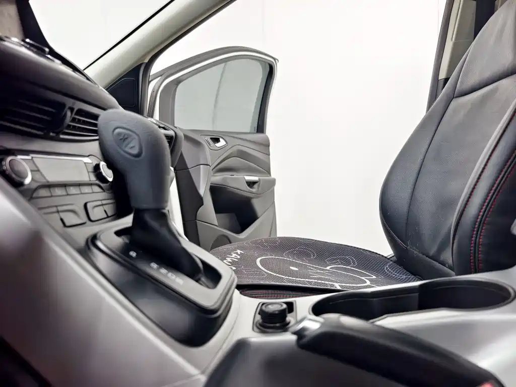 Escape 2015 1.5L GTDi two-wheel drive comfort model купить на сайте DeffCars