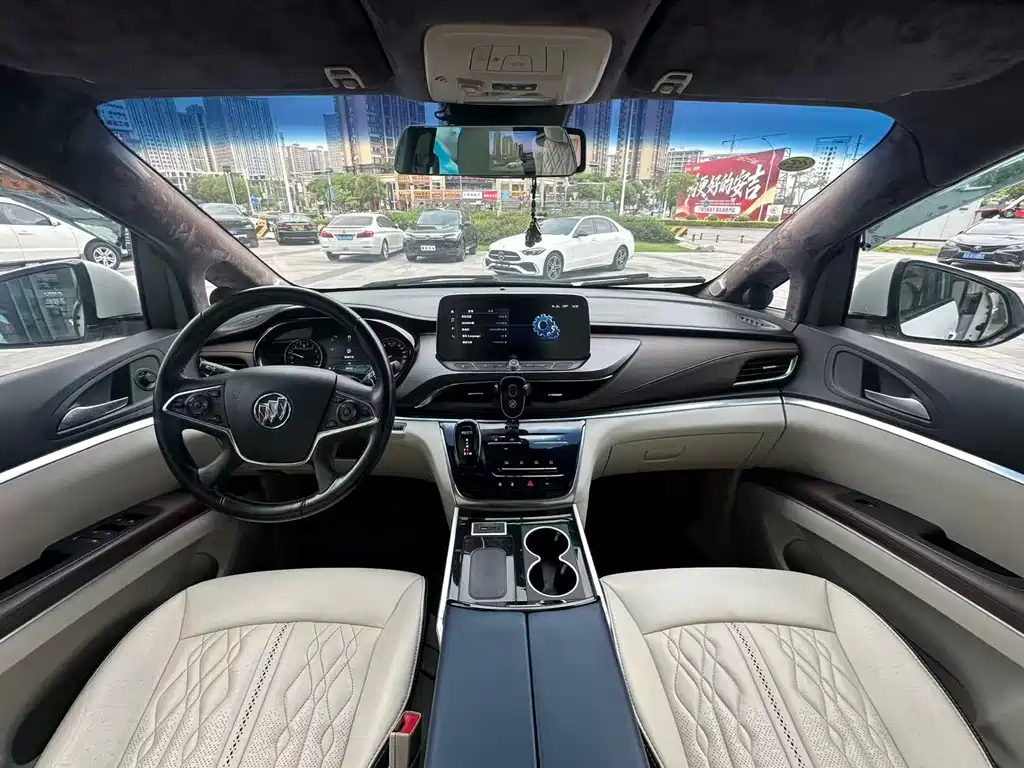 Buick GL8 2021 Land Business Class 652T Luxury купить на сайте DeffCars