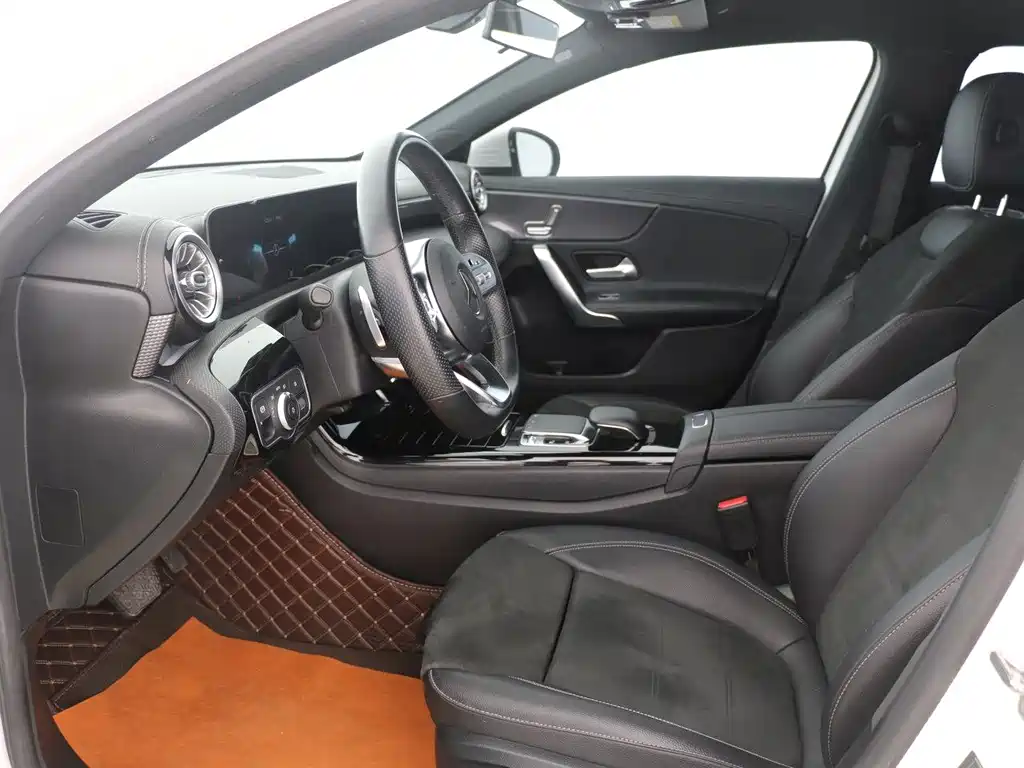 Mercedes-Benz A-Class 2020 A 200 L Sports Sedan купить на сайте DeffCars