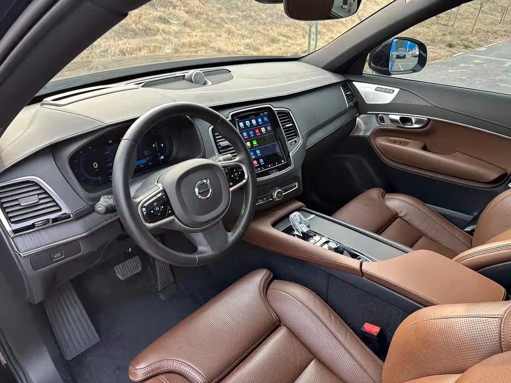 Volvo XC90 2024 B6 Zhiya Luxury Edition 7 seats купить на сайте DeffCars