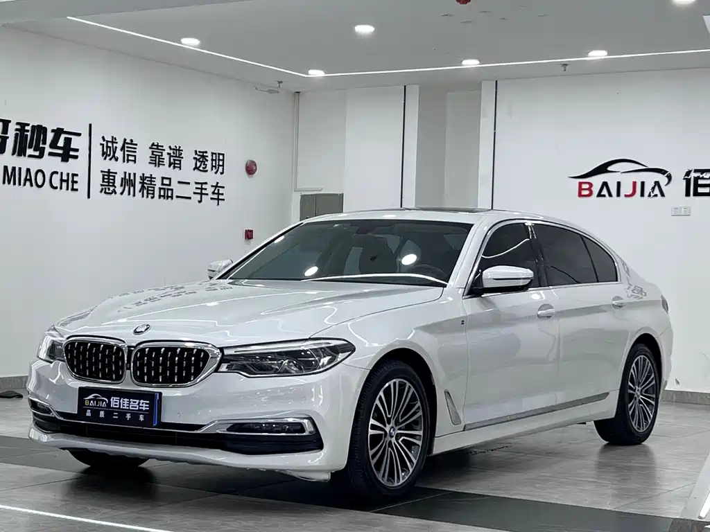 BMW 5 Series 2019 530Li Exclusive Luxury Package купить на сайте DeffCars