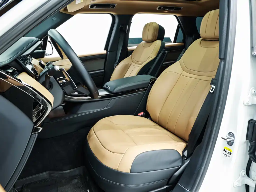 Range Rover Sport 2023 400PS Dynamic SE купить на сайте DeffCars