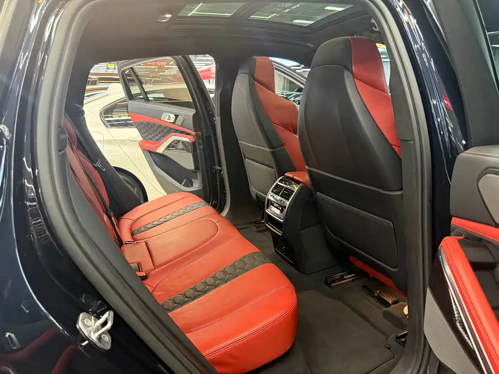 BMW X6 M 2022 X6 M купить на сайте DeffCars