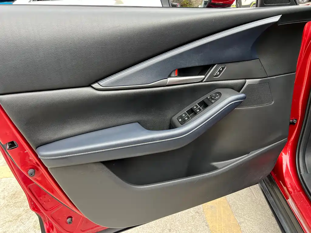 Mazda CX-30 2020 2.0L automatic quality model купить на сайте DeffCars
