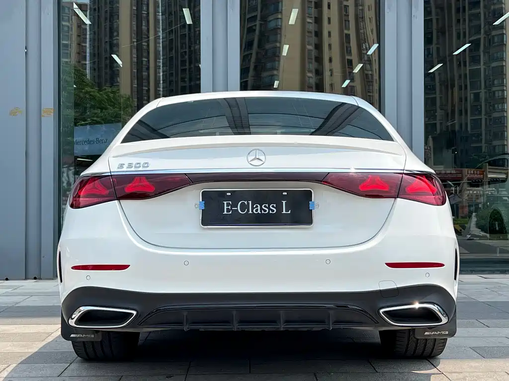 Mercedes-Benz E-Class imported 2025 E 300 luxury sports version купить на сайте DeffCars