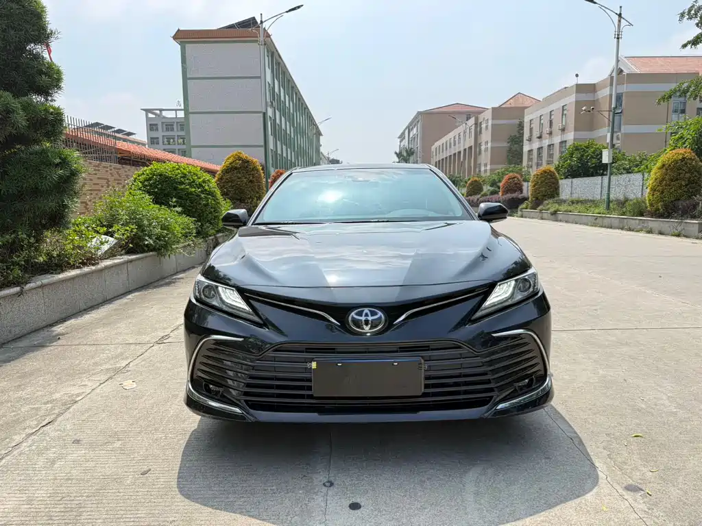 Camry 2021 2.5G Deluxe Edition купить на сайте DeffCars
