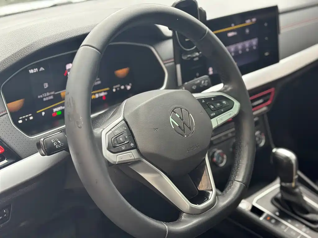 Lavida 2023 300TSI DSG Starry Sky Full Edition купить на сайте DeffCars