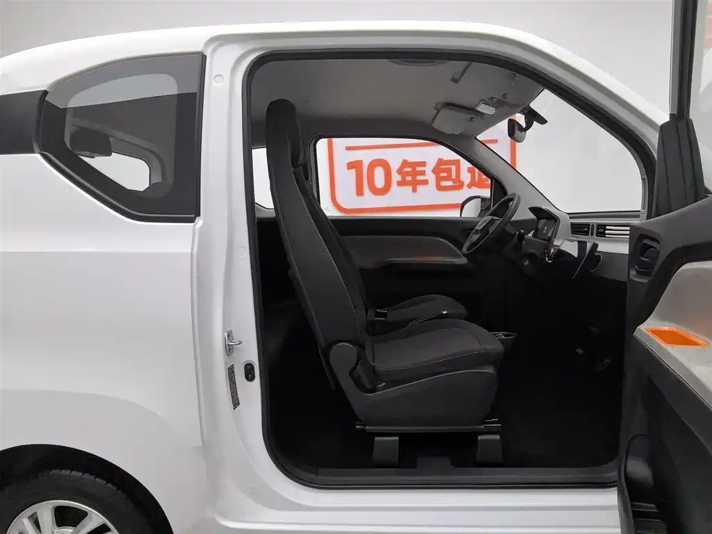 Hongguang MINIEV 2020 Free Model Lithium Iron Phosphate купить на сайте DeffCars