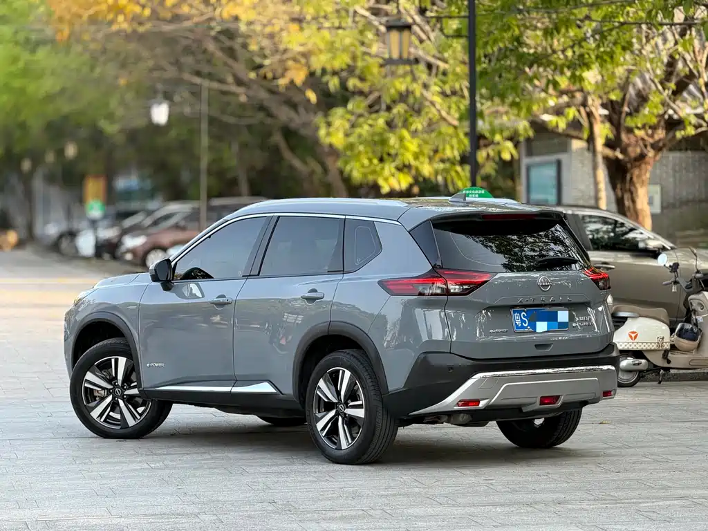 X-Trail 2023 e-POWER super-hybrid dual-motor four-wheel drive extreme version купить на сайте DeffCars