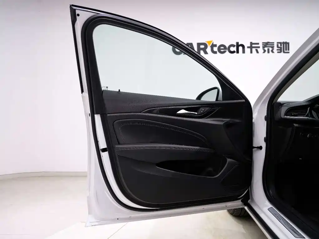 Regal 2024 25T Super Edition купить на сайте DeffCars