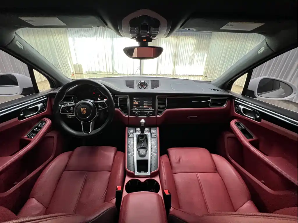 Macan 2014 Macan S 3.0T купить на сайте DeffCars