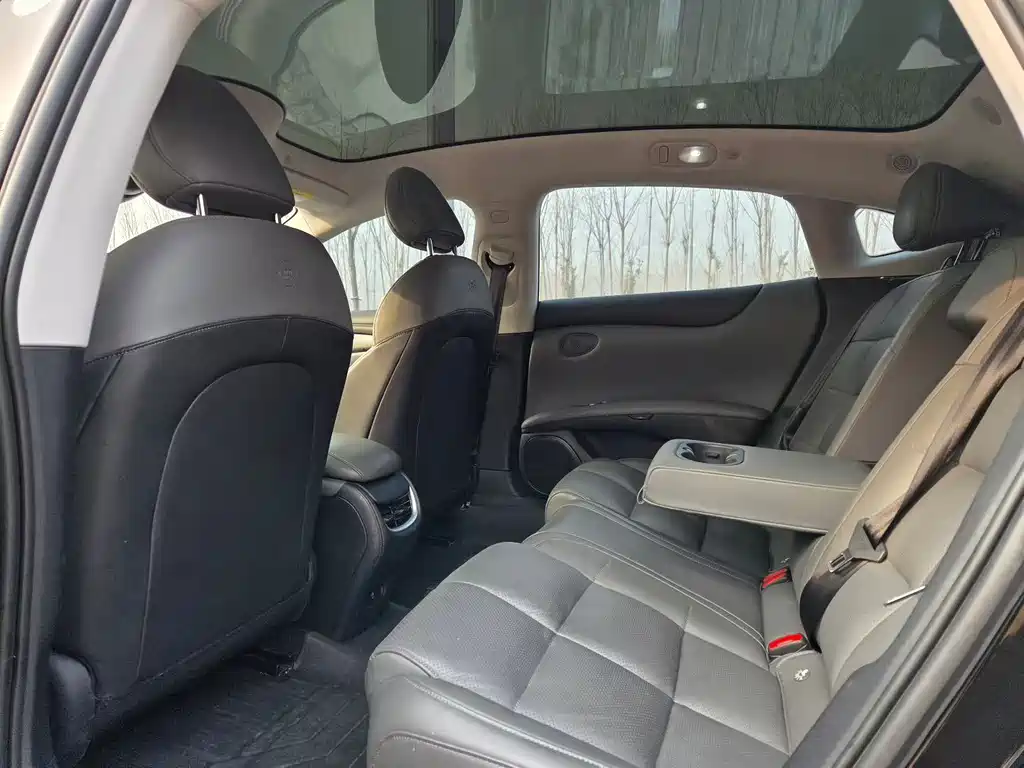 Zhiji L6 2024 Max Standard Edition купить на сайте DeffCars