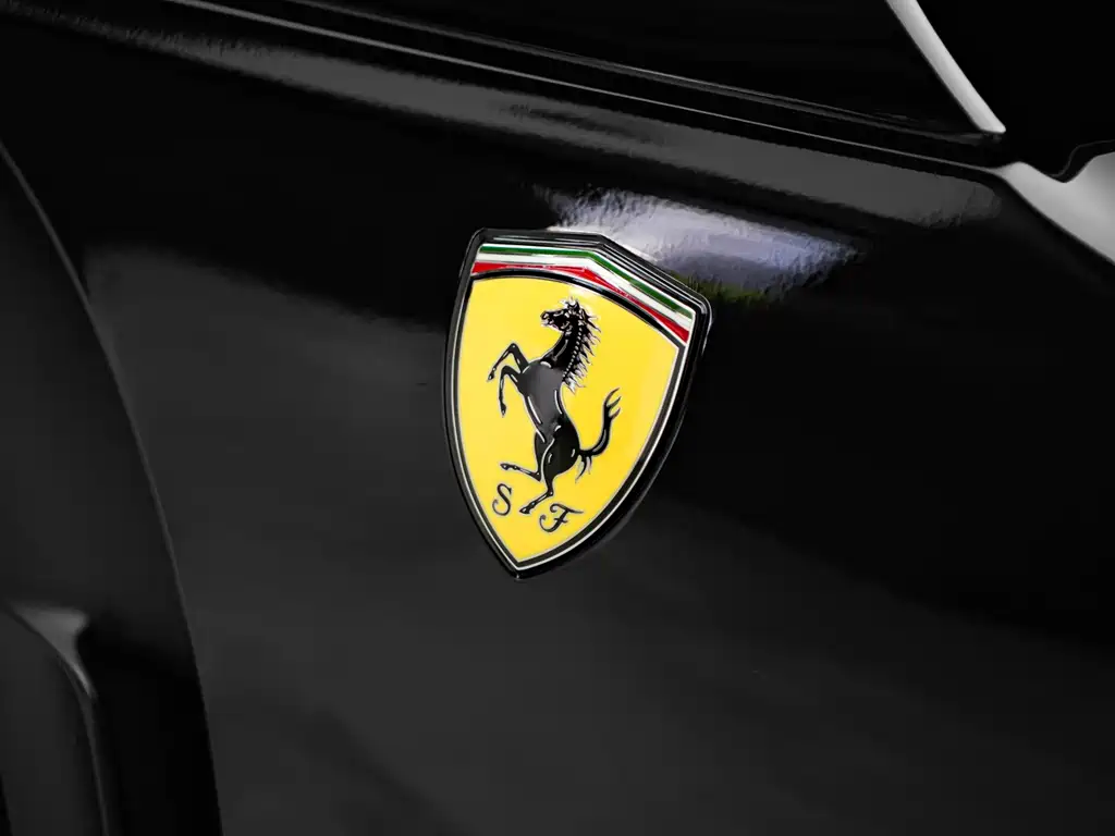 Purosangue 2023 6.5L V12 купить на сайте DeffCars